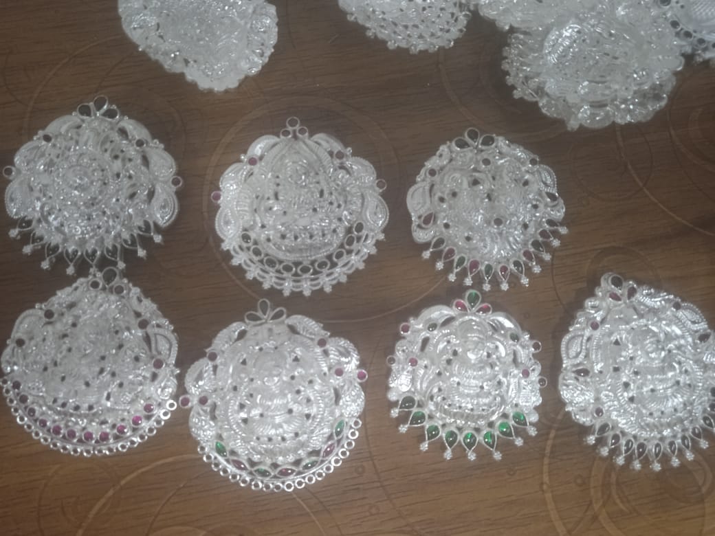 Silver jewellery photo