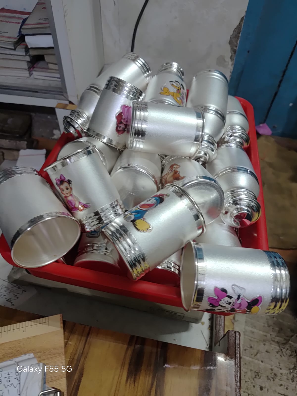 Silver jewellery photo
