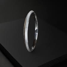 Silver jewellery photo