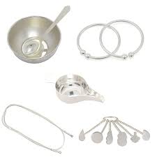 Silver jewellery photo