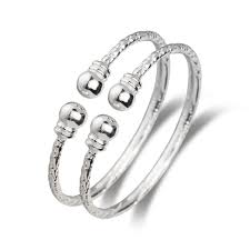 Silver jewellery photo